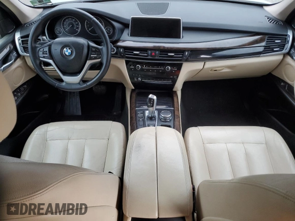 2016 BMW X5 sDrive35i z VIN 5UXKR2C55G0H41774, wystawiony jako Copart lot #53535685 z przebiegiem Nie podano mil oraz Szkoda całkowita • Salvage title. Historia ofert i sprzedaży dostępna na DreamBid. Obrazek 8.