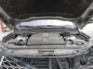 2019 Land Rover Range Rover HSE с VIN SALGS2SV2KA550061, выставлен на аукционе IAAI как лот 42257187 с пробегом 73 536 миль миль и . История ставок и продаж доступна на DreamBid. Изображение 10.
