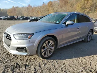2022 Audi A4 allroad Premium Plus with VIN WA18AAF40NA029039, listed as a Copart auction lot 76756694 with 30,759 mi miles and Salvage Title. Bid and sale history available at carsss.com. Image 1.