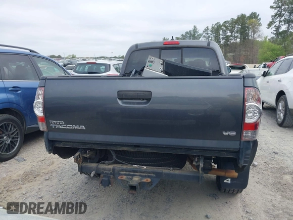 2015 Toyota Tacoma with VIN 3TMMU4FNXFM073978, listed as a IAAI auction lot 41935264 with 132,806 mi miles and . Bid and sale history available at DreamBid. Image 16.