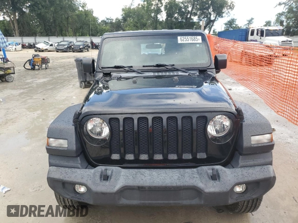 2019 Jeep Wrangler Unlimited Sport S with VIN 1C4HJXDG4KW641619, listed as a Copart auction lot 62551685 with 69,731 mi miles and Non repairable. Bid and sale history available at DreamBid. Image 5.