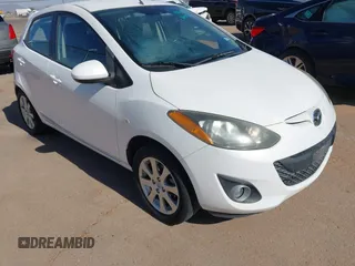 2011 Mazda 2 Sport z VIN JM1DE1HY8B0106234, wystawiony jako IAAI lot #42303051 z przebiegiem 128 273 mil mil oraz . Historia ofert i sprzedaży dostępna na DreamBid. Obrazek 1.