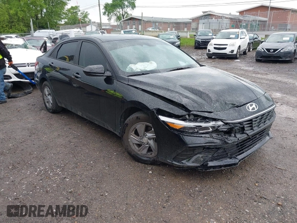 2024 Hyundai Elantra SE с VIN KMHLL4DG3RU829049, выставлен на аукционе IAAI как лот 42102549 с пробегом 12 021 миль миль и . История ставок и продаж доступна на DreamBid. Изображение 1.