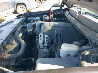 2009 GMC Sierra 1500 SLT z VIN 2GTEK390091103439, wystawiony jako IAAI lot #40533257 z przebiegiem 281 524 mil mil oraz . Historia ofert i sprzedaży dostępna na DreamBid. Obrazek 20.