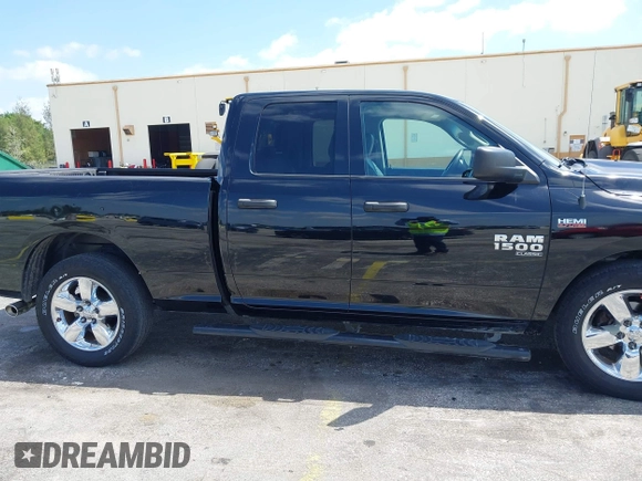 2020 Ram 1500 Classic Tradesman with VIN 1C6RR6FT7LS128771, listed as a IAAI auction lot 42117941 with 98,725 mi miles. Bid and sale history available at carsss.com. Image 13.