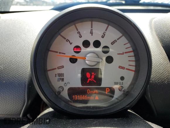 2012 MINI Countryman S with VIN WMWZC3C59CWL82258, listed as a Copart auction lot 49375545 with 131,846 mi miles and Clean Title. Bid and sale history available at DreamBid. Image 9.