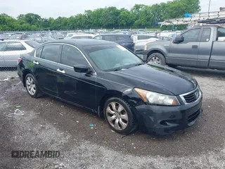 2010 Honda Accord EX-L z VIN 1HGCP3F83AA012034, wystawiony jako IAAI lot #42355118 z przebiegiem 365 552 mil mil oraz . Historia ofert i sprzedaży dostępna na DreamBid. Obrazek 1.