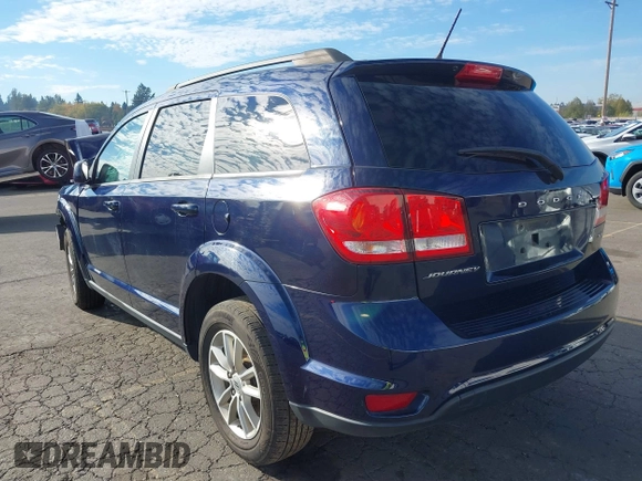 2018 Dodge Journey SXT with VIN 3C4PDCBB1JT196747, listed as a IAAI auction lot 37947302 with Not Provided miles. Bid and sale history available at carsss.com. Image 3.