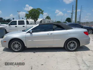 2008 Chrysler Sebring LX z VIN 1C3LC45K48N674192, wystawiony jako IAAI lot #42330236 z przebiegiem 79 506 mil mil oraz . Historia ofert i sprzedaży dostępna na DreamBid. Obrazek 14.