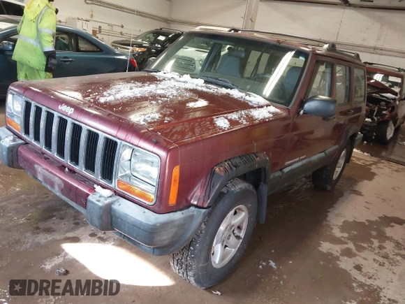 2000 Jeep Cherokee with VIN 1J4FT48S5YL231141, listed as a IAAI auction lot 41734959 with 186,884 mi miles and . Bid and sale history available at DreamBid. Image 2.