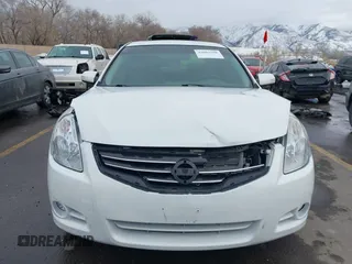 2011 Nissan Altima 2.5 S with VIN 1N4AL2AP1BN442980, listed as a IAAI auction lot 41603298 with 135,481 mi miles. Bid and sale history available at carsss.com. Image 12.