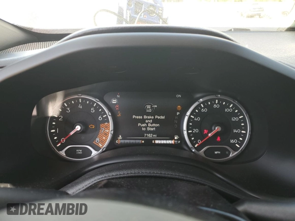 2022 Jeep Renegade Latitude with VIN ZACNJDB12NPN96565, listed as a Copart auction lot 58441965 with 7,162 mi miles and Salvage title. Bid and sale history available at DreamBid. Image 9.