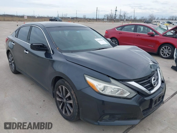 2017 Nissan Altima SV z VIN 1N4AL3AP8HC262812, wystawiony jako IAAI lot #41368404 z przebiegiem 190 734 mil mil oraz . Historia ofert i sprzedaży dostępna na DreamBid. Obrazek 1.