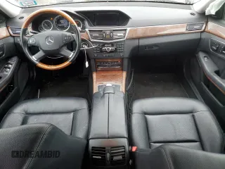 2013 Mercedes-Benz E 350 Luxury with VIN WDDHF8JB3DA749509, listed as a Copart auction lot 58220015 with 148,375 mi miles and Salvage title. Bid and sale history available at DreamBid. Image 8.