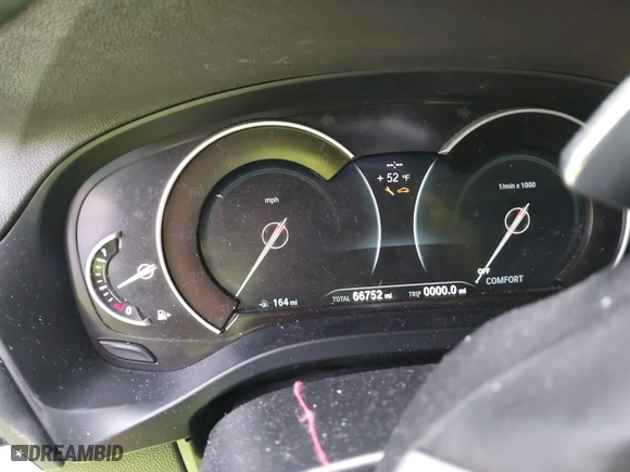 2019 BMW X4 xDrive30i with VIN 5UXUJ3C58KLG55968, listed as a IAAI auction lot 41286393 with 60,785 mi miles. Bid and sale history available at carsss.com. Image 7.
