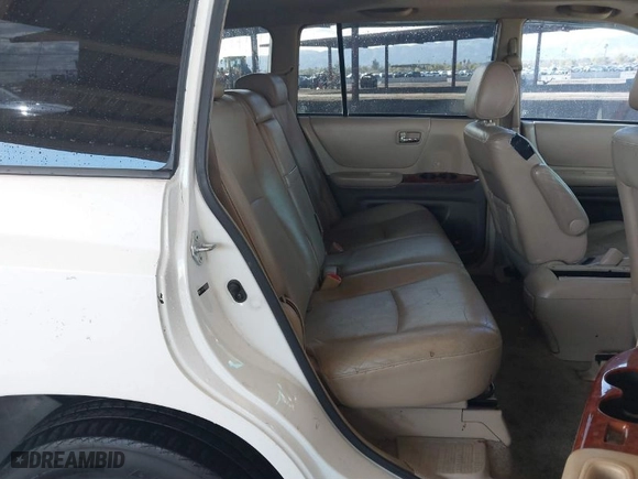 2006 Toyota Highlander Hybrid with VIN JTEEW21A660021527, listed as a IAAI auction lot 41757986 with 297,964 mi miles. Bid and sale history available at carsss.com. Image 8.