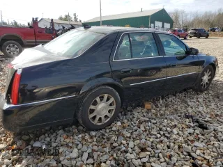 2011 Cadillac DTS z VIN 1G6KA5E69BU102492, wystawiony jako Copart lot #79293954 z przebiegiem 182 372 mil mil oraz Szkoda całkowita • Salvage title. Historia ofert i sprzedaży dostępna na DreamBid. Obrazek 3.
