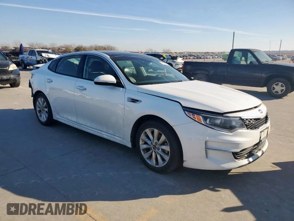 2018 Kia Optima EX with VIN 5XXGU4L38JG209227, listed as a Copart auction lot 45322775 with 88,547 mi miles and Salvage Title. Bid and sale history available at carsss.com. Image 4.
