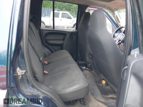 2003 Jeep Liberty Sport with VIN 1J4GL48K63W585973, listed as a IAAI auction lot 42235322 with 316,872 mi miles and . Bid and sale history available at DreamBid. Image 8.