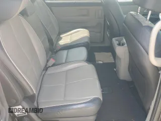 2018 Kia Sedona LX with VIN KNDMB5C17J6355646, listed as a Copart auction lot 67643374 with 106,261 mi miles and Salvage Title. Bid and sale history available at carsss.com. Image 11.