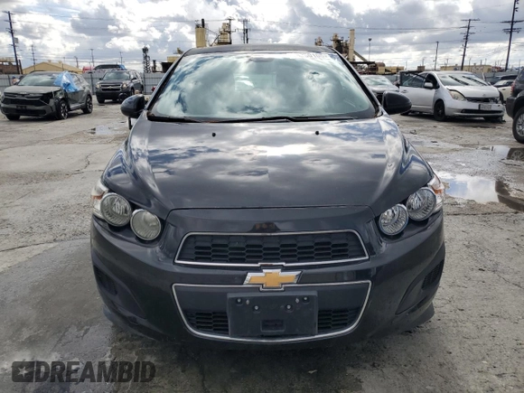 2013 Chevrolet Sonic LS with VIN 1G1JA6SG4D4239041, listed as a Copart auction lot 48250105 with 103,370 mi miles and Salvage title. Bid and sale history available at DreamBid. Image 5.