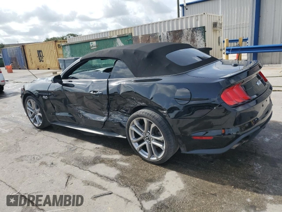 2022 Ford Mustang GT Premium с VIN 1FATP8FF5N5147997, выставлен на аукционе Copart как лот 59664415 с пробегом 41 018 миль миль и Списание • Salvage title. История ставок и продаж доступна на DreamBid. Изображение 2.