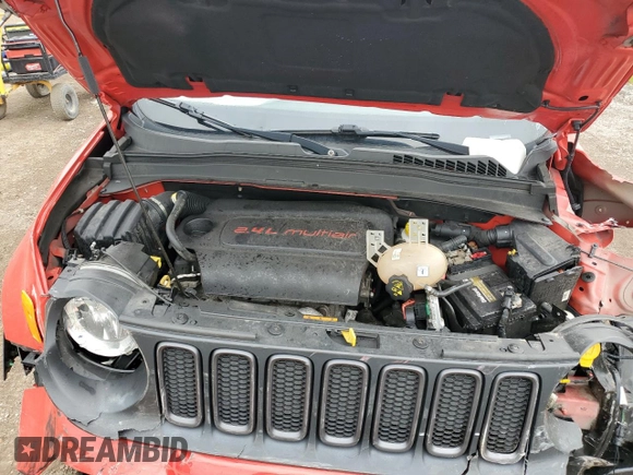 2018 Jeep Renegade Trailhawk с VIN ZACCJBCB7JPG76380, выставлен на аукционе Copart как лот 56914355 с пробегом 74 612 миль миль и Списание • Salvage title. История ставок и продаж доступна на DreamBid. Изображение 12.