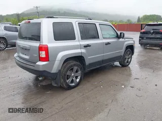 2017 Jeep Patriot Sport SE with VIN 1C4NJPBA2HD118671, listed as a IAAI auction lot 42356680 with 129,497 mi miles and . Bid and sale history available at DreamBid. Image 4.