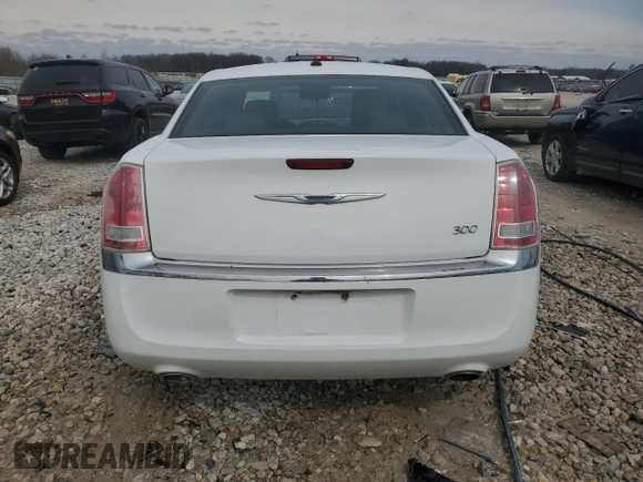 2014 Chrysler 300 z VIN 2C3CCAAG6EH160123, wystawiony jako Copart lot #51525765 z przebiegiem 145 338 mil mil oraz Czysty tytuł • Clean title. Historia ofert i sprzedaży dostępna na DreamBid. Obrazek 6.