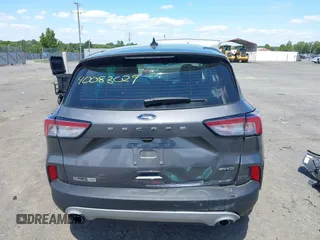 2022 Ford Escape S z VIN 1FMCU9F61NUB52835, wystawiony jako IAAI lot #40083029 z przebiegiem Nie podano mil oraz . Historia ofert i sprzedaży dostępna na DreamBid. Obrazek 15.
