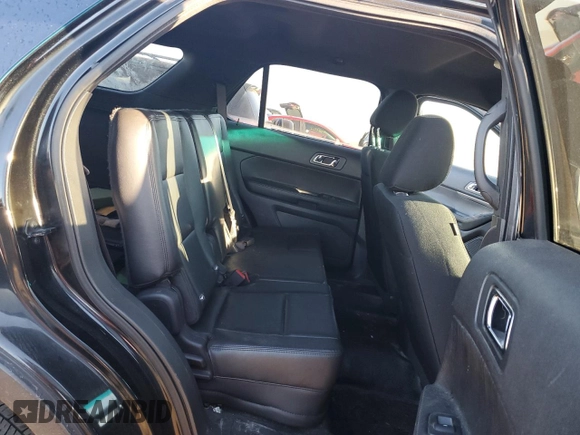 2014 Ford Utility Police Interceptor with VIN 1FM5K8AR8EGC26647, listed as a Copart auction lot 76027324 with 101,429 mi miles and Salvage Title. Bid and sale history available at carsss.com. Image 10.