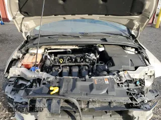 2018 Ford Focus SE with VIN 1FADP3F24JL327269, listed as a Copart auction lot 81620043 with 82,844 mi miles and Salvage Title. Bid and sale history available at carsss.com. Image 11.