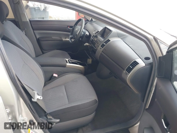 2004 Toyota Prius with VIN JTDKB20U140075930, listed as a IAAI auction lot 41712770 with 219,930 mi miles. Bid and sale history available at carsss.com. Image 5.