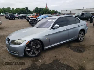 2009 BMW 3 Series 335i with VIN WBAPM73579E190895, listed as a Copart auction lot 63645945 with 102,174 mi miles and Salvage title. Bid and sale history available at DreamBid. Image 1.