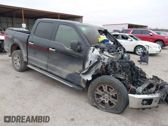 2015 Ford F-150 XLT with VIN 1FTEW1EG0FKE67898, listed as a IAAI auction lot 41407634 with 1 mi miles. Bid and sale history available at carsss.com. Image 1.