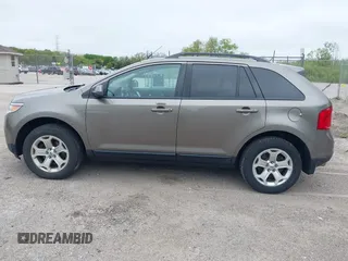 2014 Ford Edge SEL z VIN 2FMDK4JC1EBA03356, wystawiony jako IAAI lot #42304387 z przebiegiem 229 763 mil mil oraz . Historia ofert i sprzedaży dostępna na DreamBid. Obrazek 14.