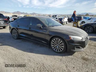 2022 Audi A5 Sportback Premium Plus z VIN WAUCBCF51NA029467, wystawiony jako Copart lot #81144114 z przebiegiem 20 622 mil mil oraz Szkoda całkowita • Salvage title. Historia ofert i sprzedaży dostępna na DreamBid. Obrazek 4.