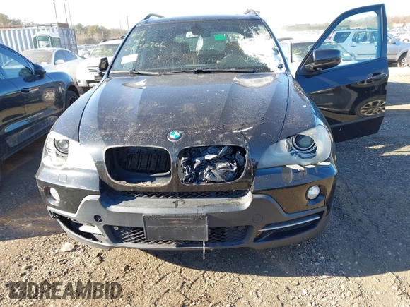2008 BMW X5 3.0si with VIN 5UXFE43578L036366, listed as a IAAI auction lot 41181561 with 999,999 mi miles. Bid and sale history available at carsss.com. Image 6.