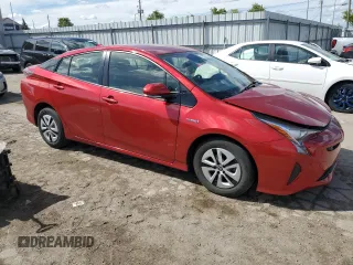 2017 Toyota Prius Two z VIN JTDKBRFU0H3563660, wystawiony jako Copart lot #55823205 z przebiegiem 83 955 mil mil oraz Szkoda całkowita • Salvage title. Historia ofert i sprzedaży dostępna na DreamBid. Obrazek 4.