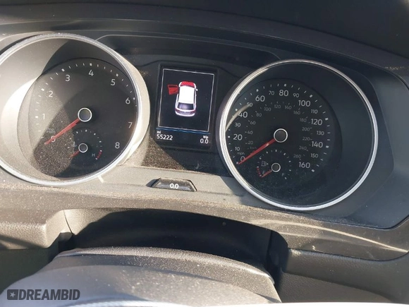 2021 Volkswagen Tiguan S with VIN 3VV1B7AX1MM002556, listed as a IAAI auction lot 40592120 with 55,222 mi miles. Bid and sale history available at carsss.com. Image 7.