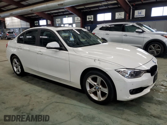2014 BMW 3 Series 328i xDrive with VIN WBA3B5C52EP542918, listed as a Copart auction lot 55171465 with 103,748 mi miles and Clean Title. Bid and sale history available at carsss.com. Image 4.