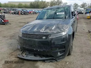 2024 Land Rover Range Rover Sport Dynamic SE with VIN SAL1L9FU7RA197713, listed as a Copart auction lot 59403465 with 4,320 mi miles and Salvage title. Bid and sale history available at DreamBid. Image 14.
