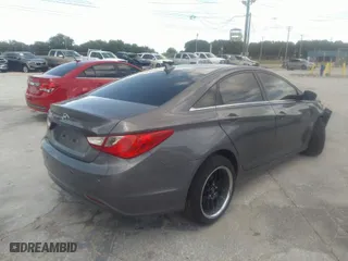 2011 Hyundai Sonata GLS with VIN 5NPEB4AC0BH278645, listed as a IAAI auction lot 41453546 with 161,328 mi miles. Bid and sale history available at carsss.com. Image 4.