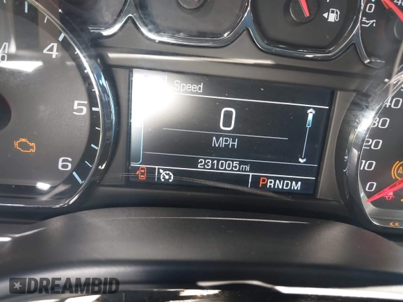 2015 Chevrolet Tahoe LT with VIN 1GNSCBKC0FR104096, listed as a IAAI auction lot 41679298 with 231,005 mi miles and . Bid and sale history available at DreamBid. Image 7.