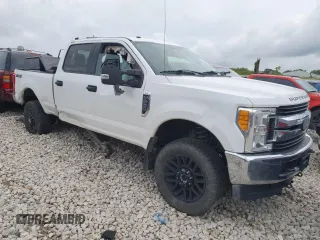 2017 Ford F-250 Lariat z VIN 1FT7W2B65HED68909, wystawiony jako Copart lot #58394015 z przebiegiem 205 452 mil mil oraz Czysty tytuł • Clean title. Historia ofert i sprzedaży dostępna na DreamBid. Obrazek 4.