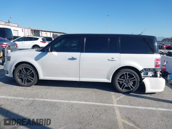 2019 Ford Flex SEL with VIN 2FMGK5C83KBA07965, listed as a IAAI auction lot 41838222 with 98,021 mi miles. Bid and sale history available at carsss.com. Image 14.