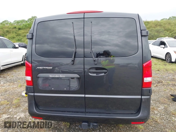 2023 Mercedes-Benz Metris with VIN W1WV0FEY2P4350583, listed as a IAAI auction lot 40539472 with 653 mi miles and . Bid and sale history available at DreamBid. Image 16.