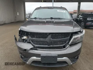 2017 Dodge Journey Crossroad Plus with VIN 3C4PDDGG0HT512580, listed as a Copart auction lot 46680745 with 132,074 mi miles and Clean title. Bid and sale history available at DreamBid. Image 5.