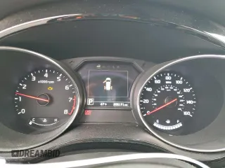 2017 Kia Sedona EX with VIN KNDMC5C11H6272334, listed as a Copart auction lot 46475915 with 205,171 mi miles and Clean Title. Bid and sale history available at carsss.com. Image 9.