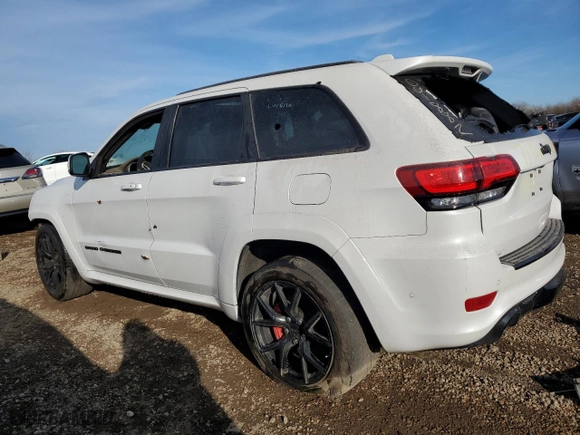 2021 Jeep Grand Cherokee SRT with VIN 1C4RJFDJ0MC548983, listed as a Copart auction lot 84048824 with 45,247 mi miles and Salvage Title. Bid and sale history available at carsss.com. Image 2.